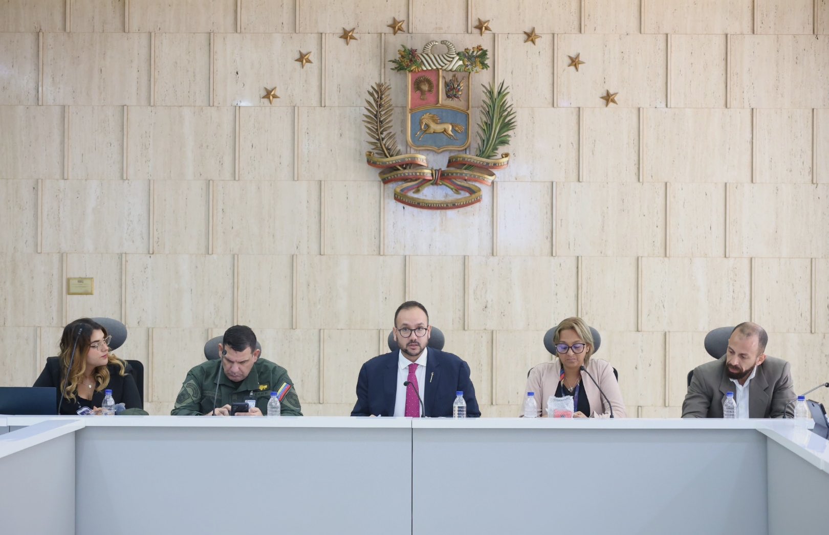 Venezuela reivindica su larga tradición de asilo, refugio y acogida en reunión de la CONARE