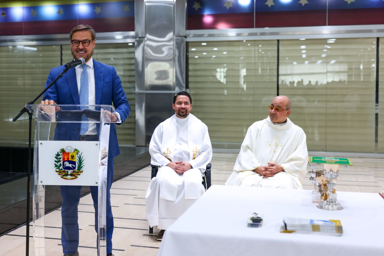 Cancillería fortalece unión y solidaridad en celebración de la Virgen del Valle