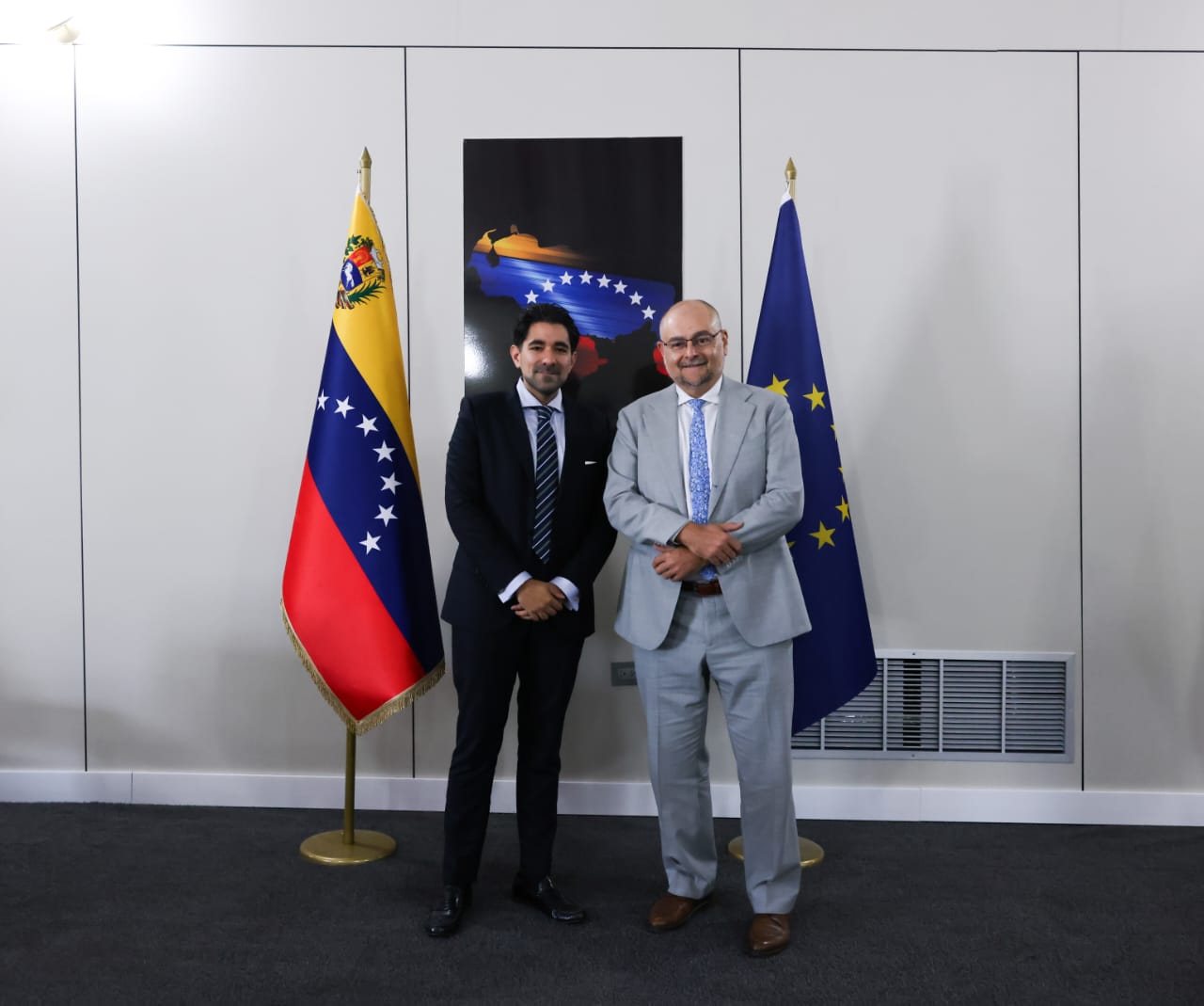 Arriba a Venezuela nuevo embajador designado de la Unión Europea