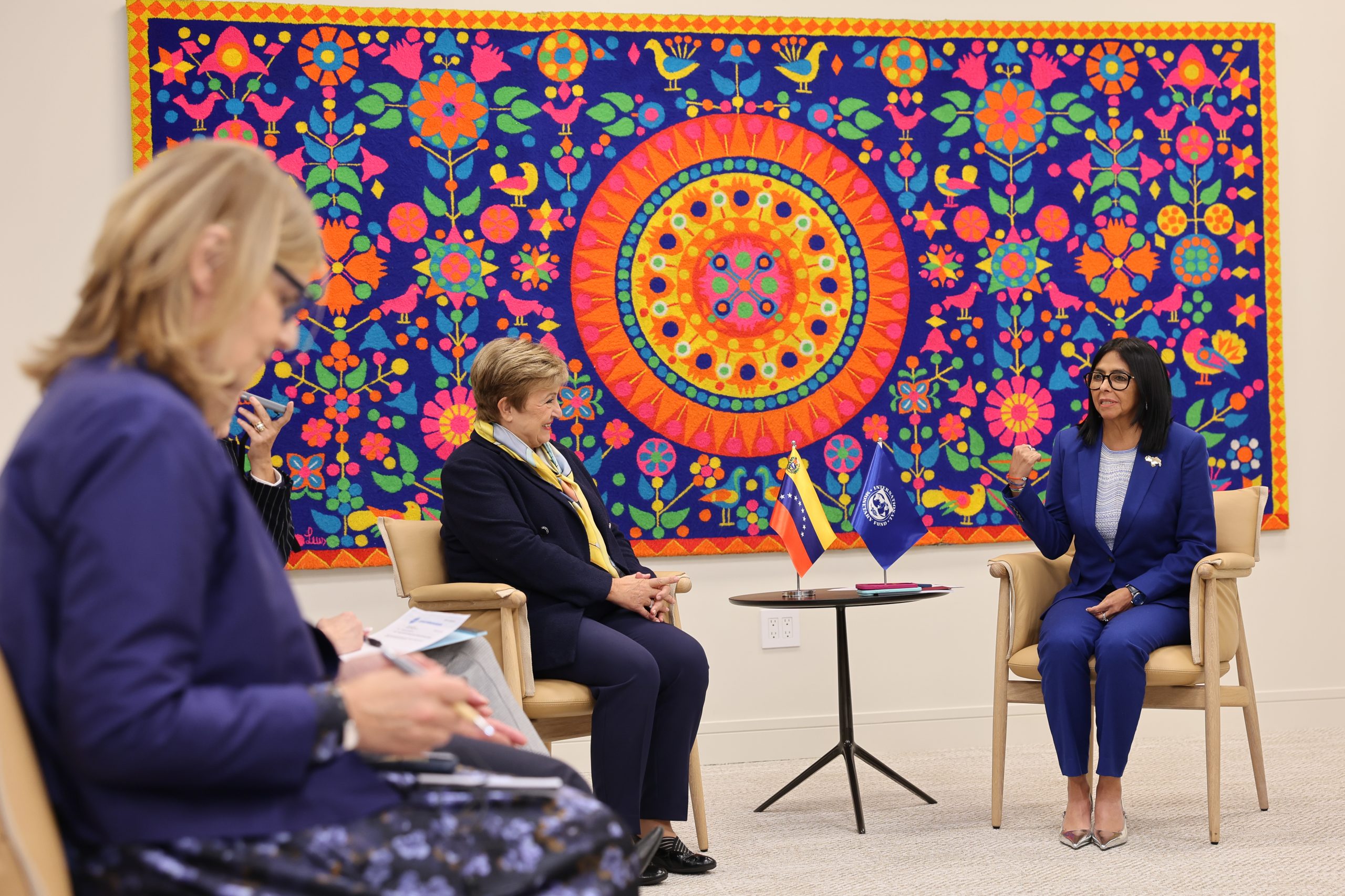 Presidenta Delcy Rodríguez lidera en Nueva York encuentro con la Directora General del FMI, Kristalina Georgieva