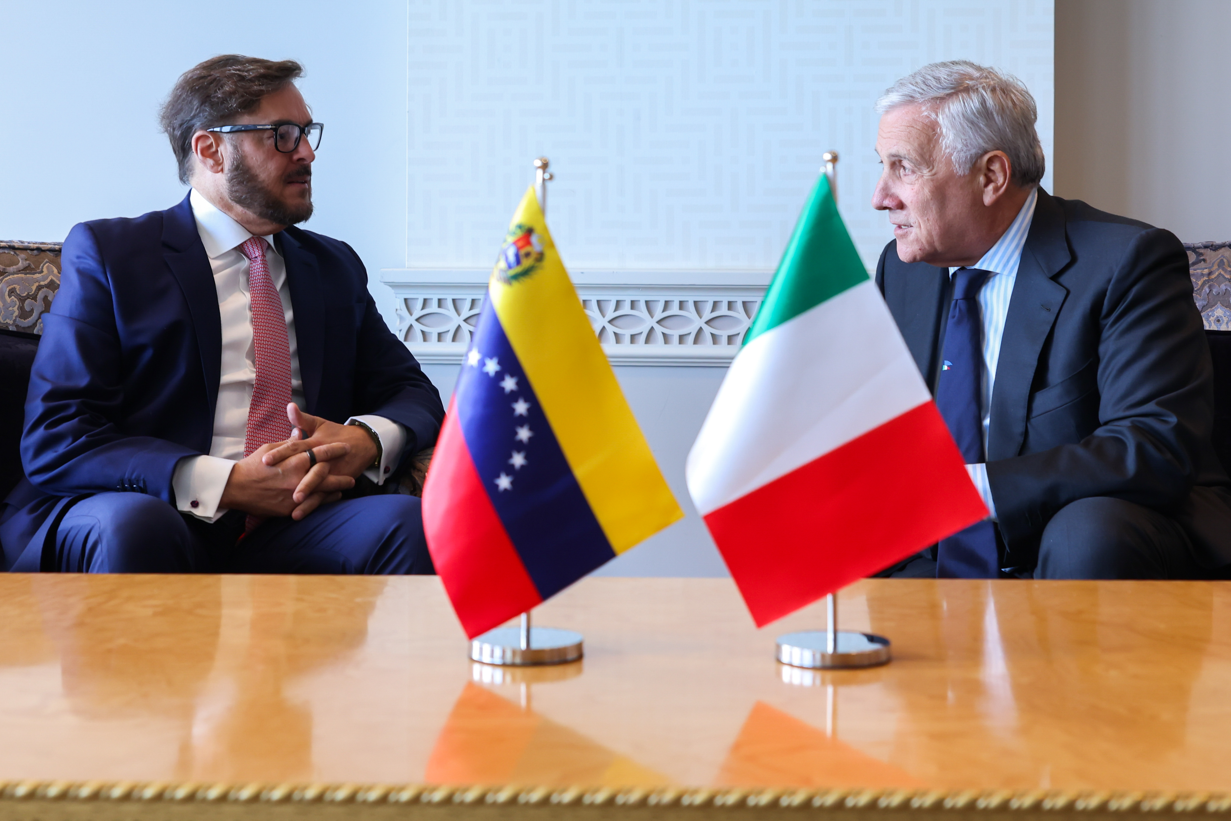 Cancilleres de Venezuela e Italia abordan agenda bilateral en Nueva York