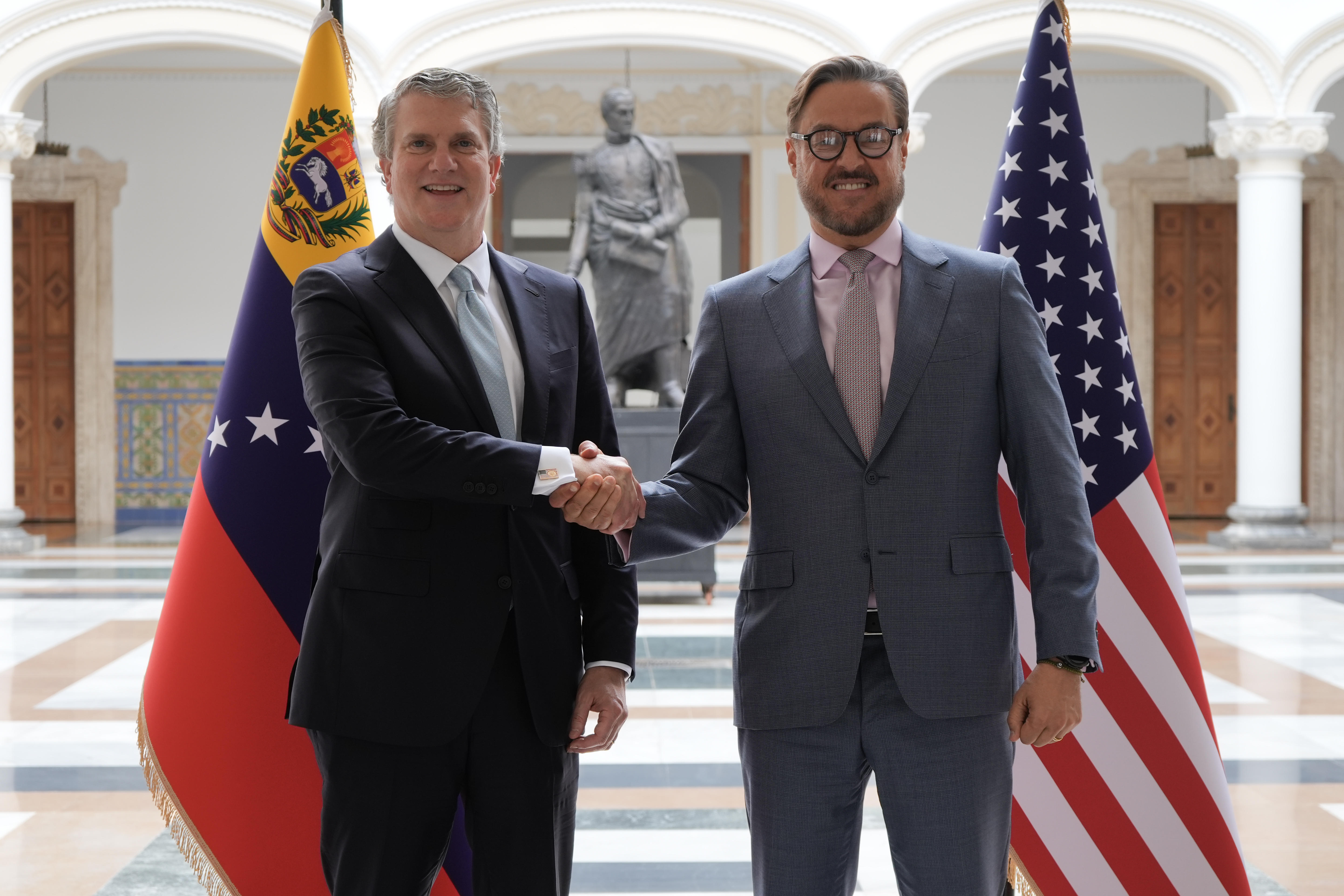 Venezuela reitera a EEUU la disposición de profundizar los lazos económicos y comerciales