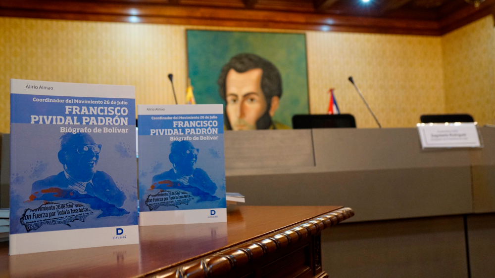 Presentan en Caracas libro ‘Francisco Pividal: Biógrafo de Bolívar’ de Alirio Almao