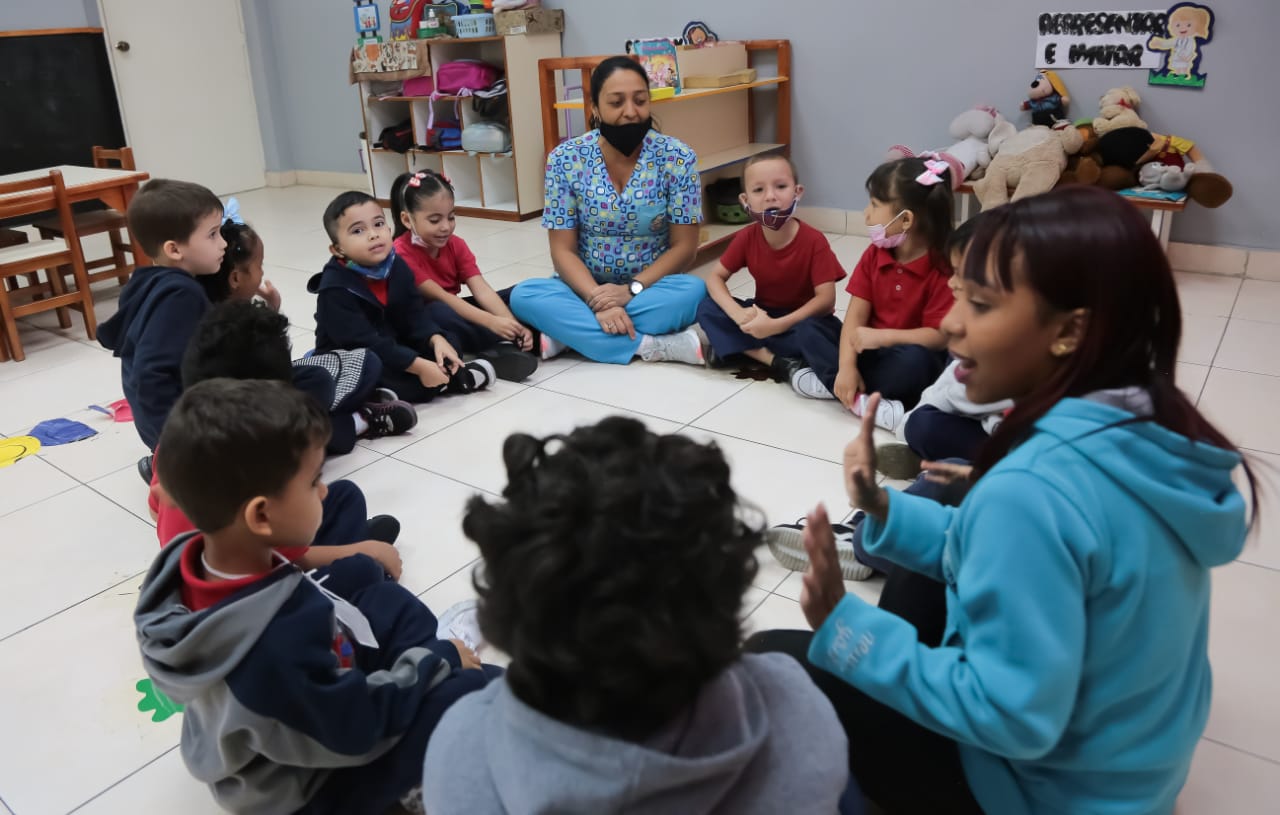 Niños y niñas de Mi Casita Amarilla regresan a clases