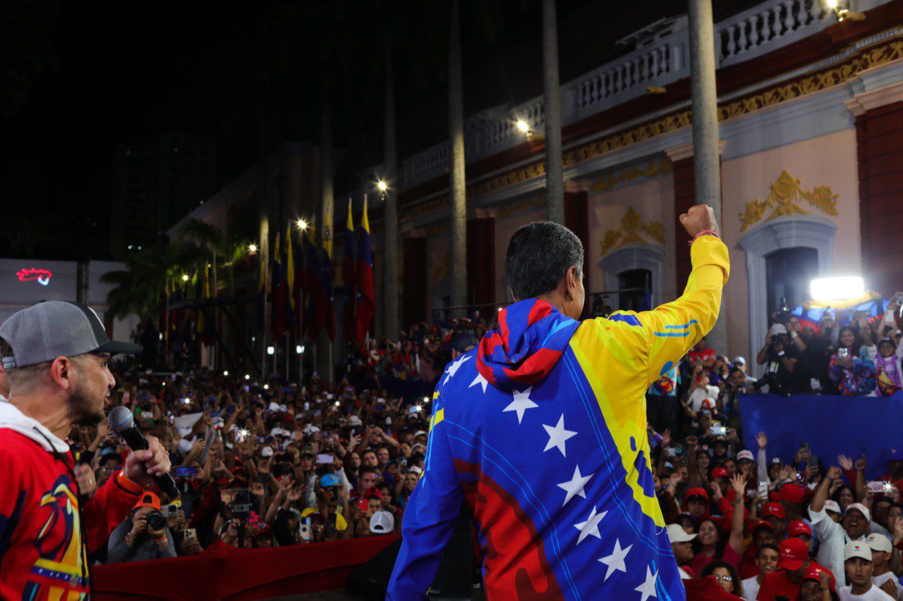 Más de 20 organizaciones respaldan desde España la victoria de Nicolás Maduro