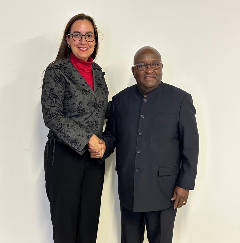 Embajadora sostiene encuentro con Jefe de Protocolo de la Cancillería de Namibia