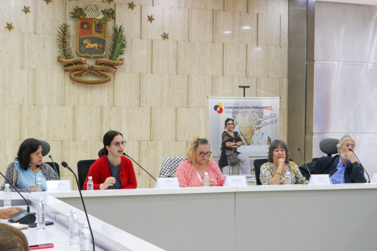 Cancillería presenta conversatorio sobre odio contra Venezuela en redes sociales