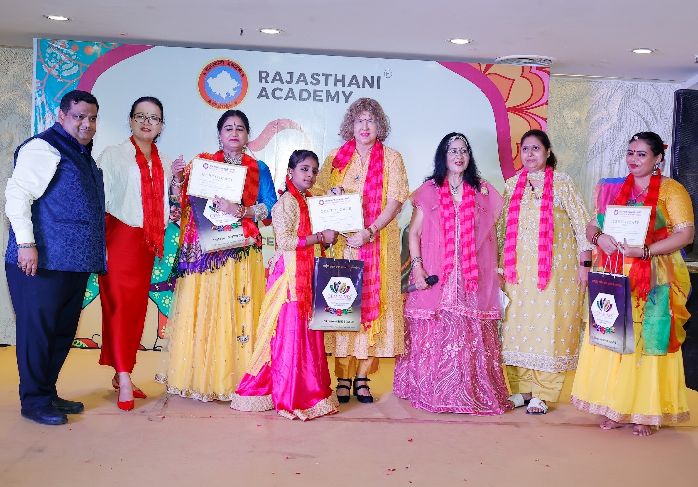 Embajadora venezolana en la India asiste a festividad del Hariyali Teej