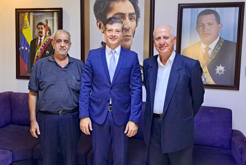 Embajador Biomorgi se reúne con representantes del Movimiento Fatah Al-Intifada