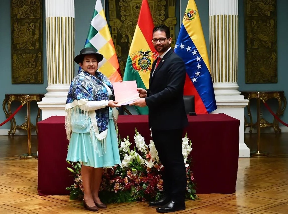 Venezuela y Bolivia conmemoran 141° aniversario de relaciones diplomáticas