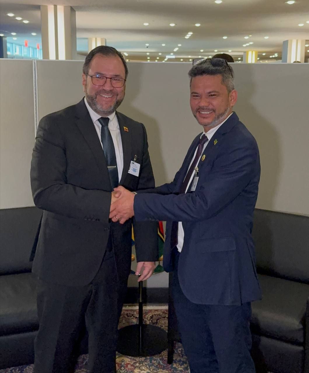 Venezuela y Vanuatu exploran en la ONU oportunidades en un entorno multipolar