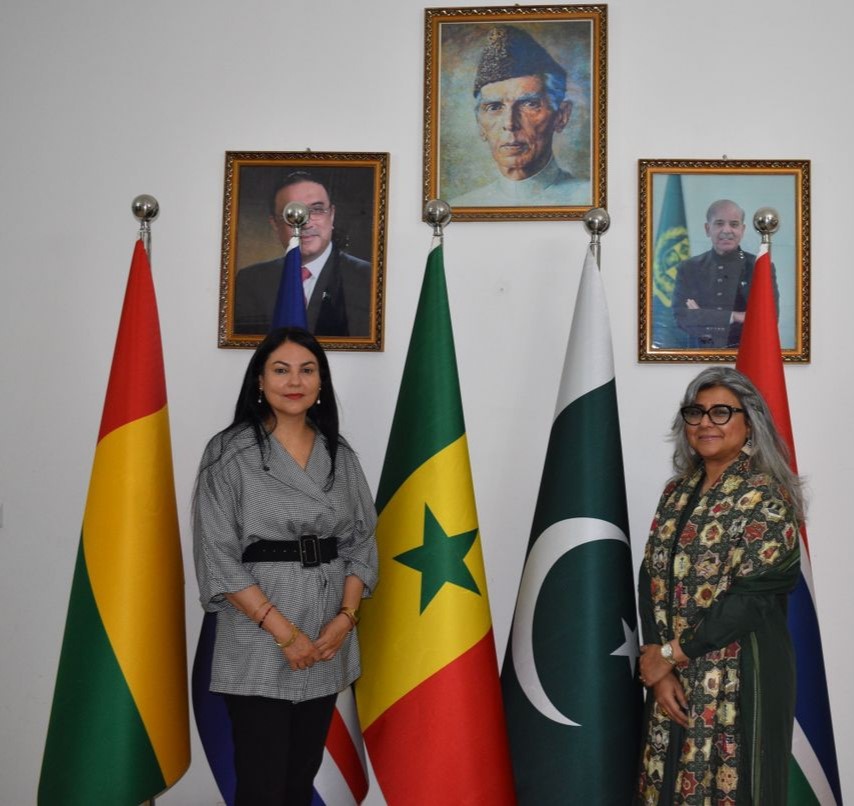 Embajadora de Venezuela en Senegal se reúne con sus pares de Pakistán y Egipto