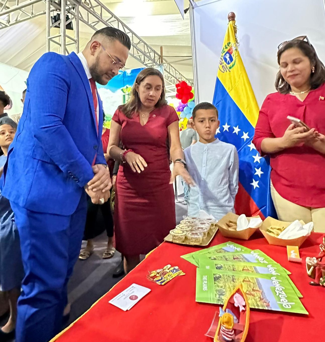 Gobierno Bolivariano presente en el Festival de Turismo de Suriname