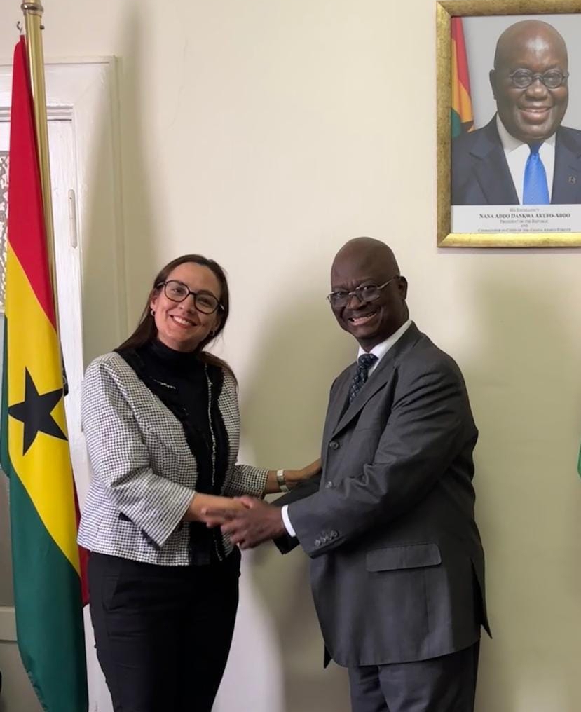 Venezuela y Ghana reafirman amistad durante reunión de embajadores en Namibia