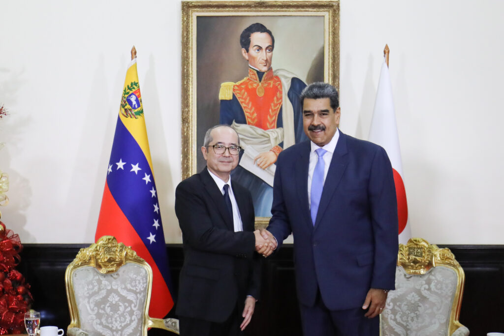 Maduro recibió cartas credenciales del embajador de Japón Yasushi Sato