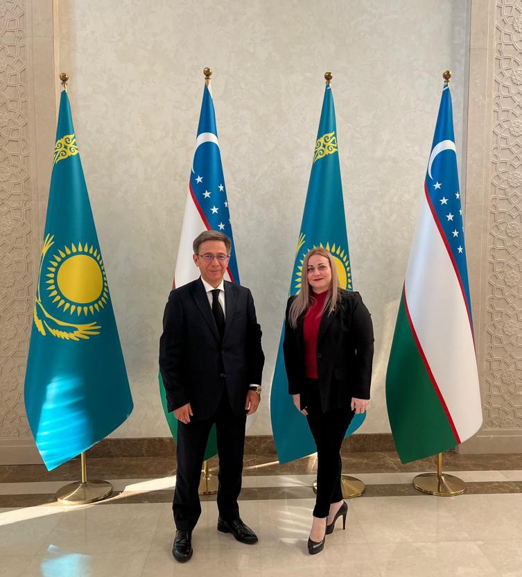 Venezuela y Uzbekistán avanzan en cooperación bilateral