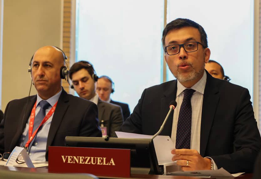 Venezuela apoya la implementación integral de Convención sobre Armas Químicas