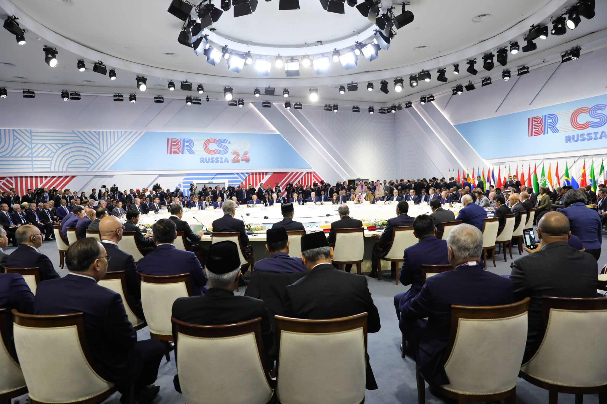 Presidente Putin intercede por cese de conflicto en el Oriente Medio