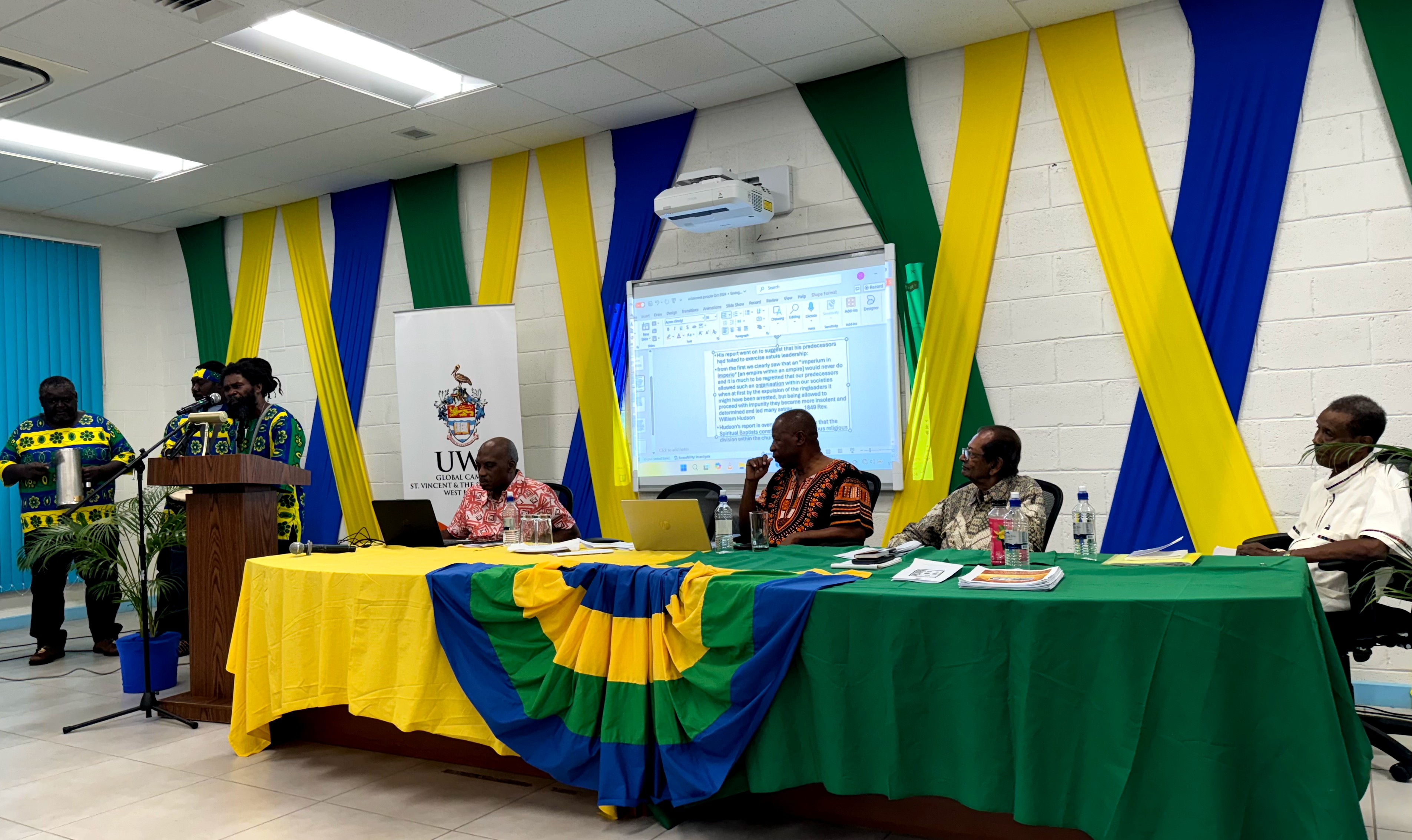 Misión en San Vicente y las Granadinas participa en simposio sobre religión