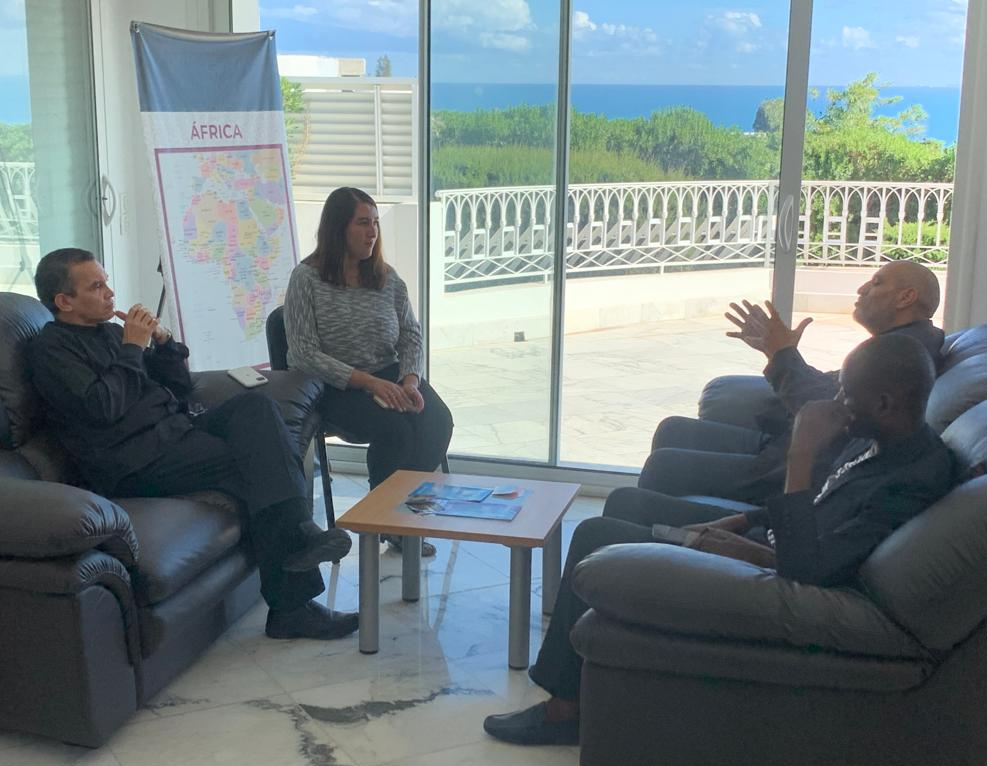 Directiva del Centro Massarat sostuvo encuentro con embajador Reinaldo Bolívar