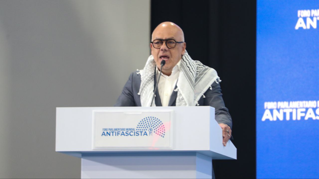 Diputado Rodríguez: 70 países levantamos la voz por la erradicación del fascismo