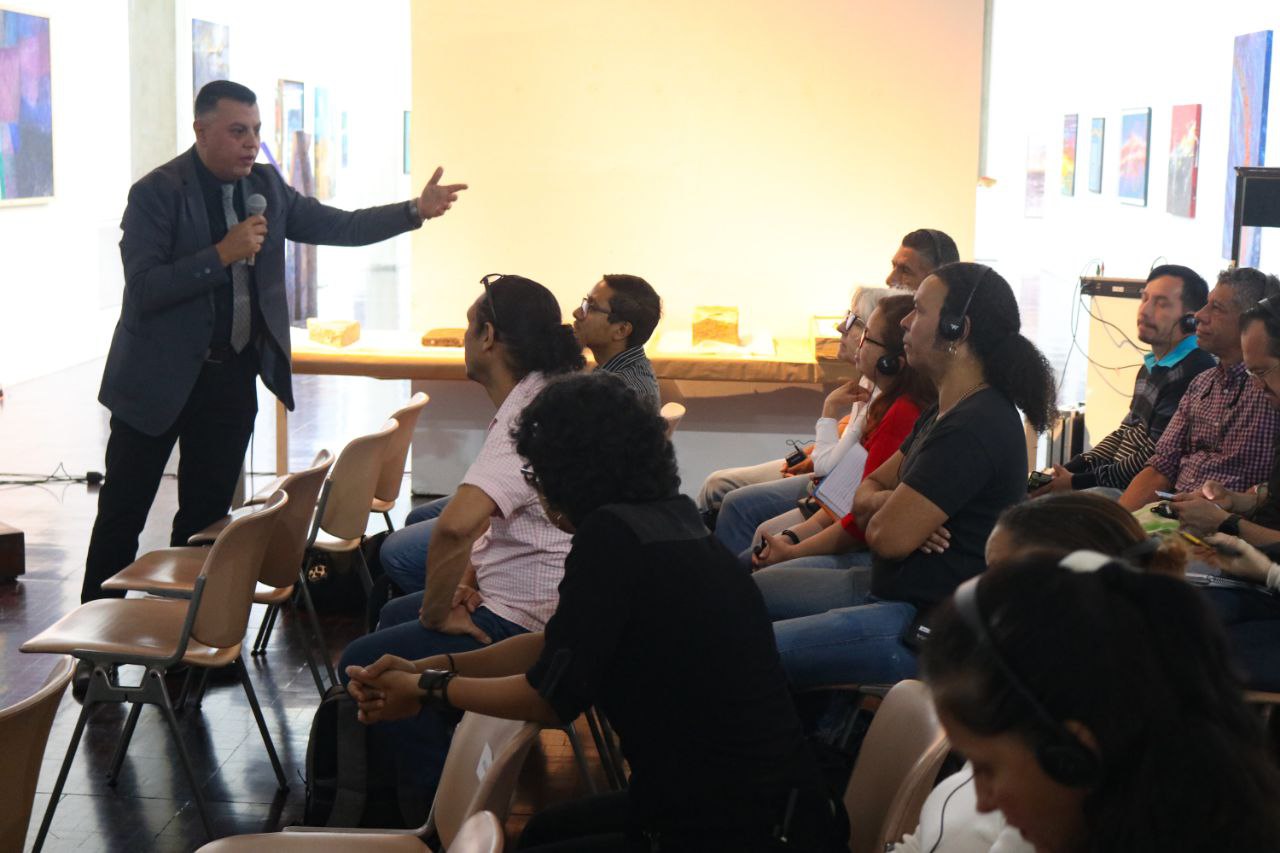 Expertos egipcios en museología y arqueología dictan formacion en Caracas