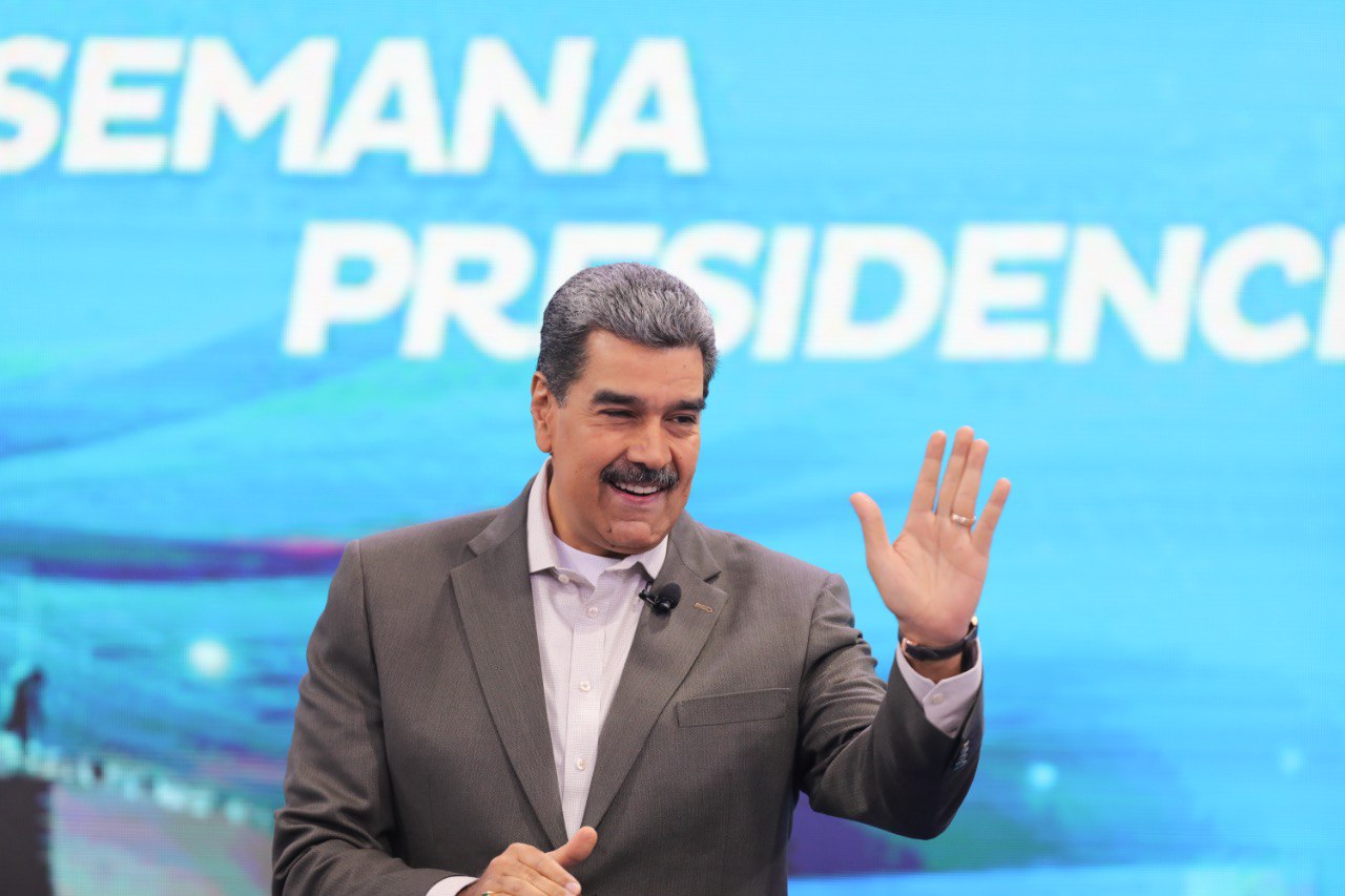 Presidente: "Siglo XXI es nuestro y no nos los pueden arrebatar"