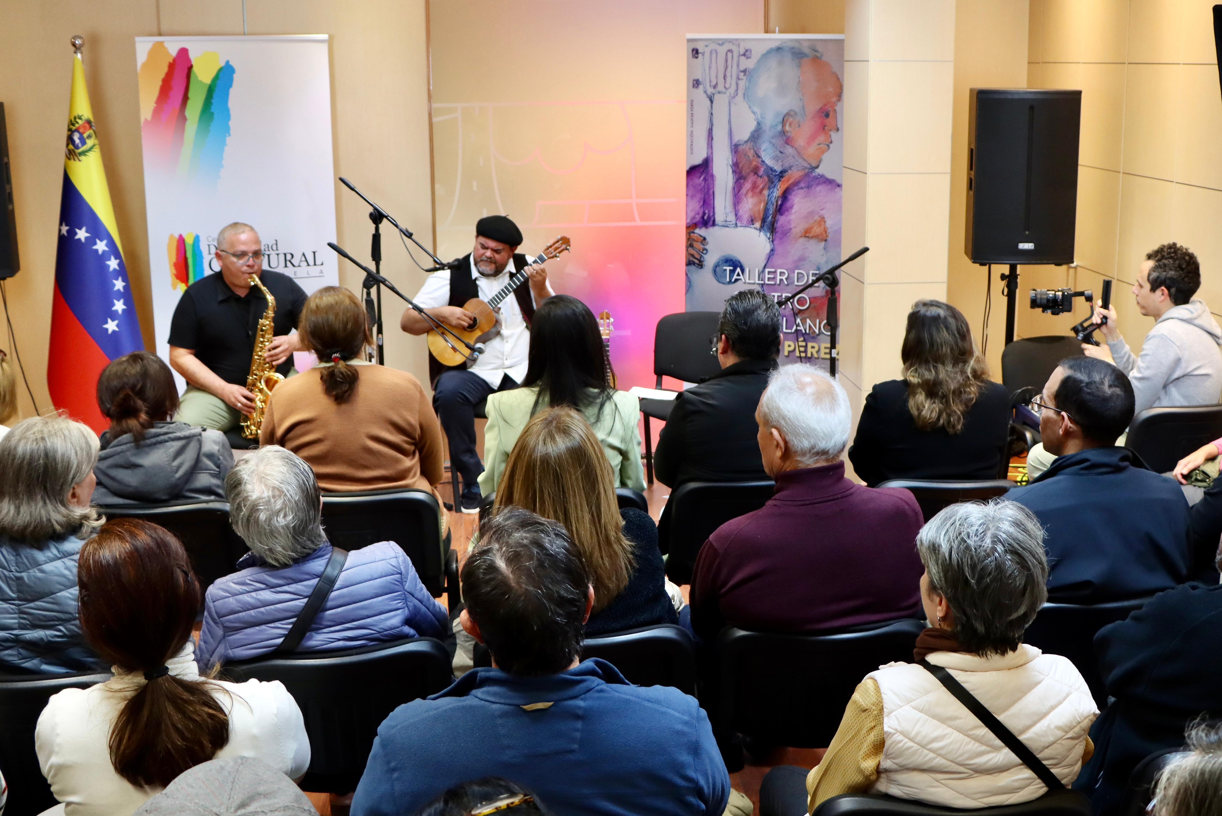 Gustavo Colina ofrece en Madrid magistral concierto “cuatro entre nos” 