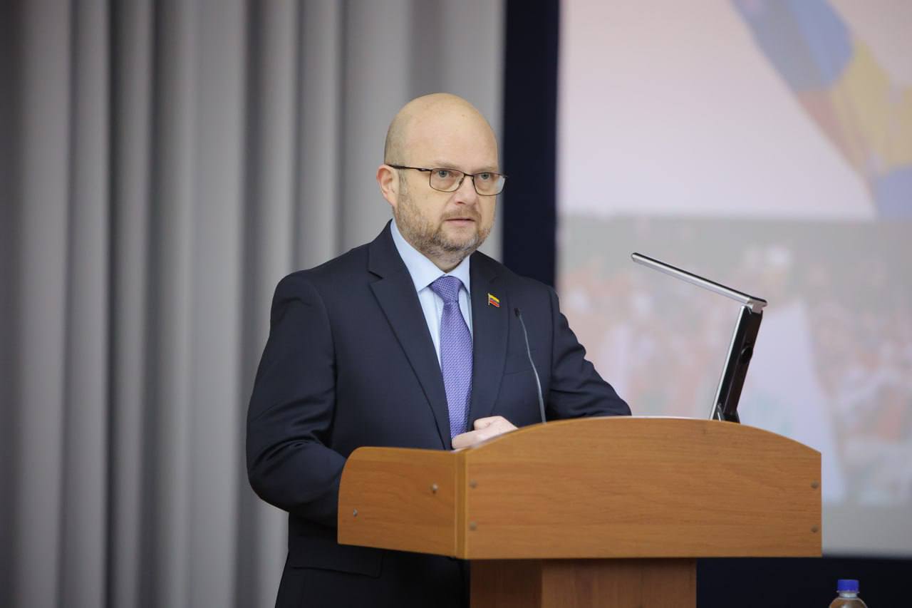 Embajador en Belarús participa en Jornada de Trabajo del Ministerio de Defensa