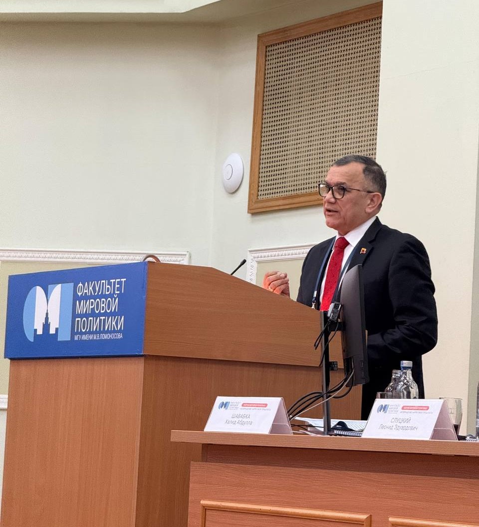 Embajador Jesús Salazar participa en Foro de Política Mundial