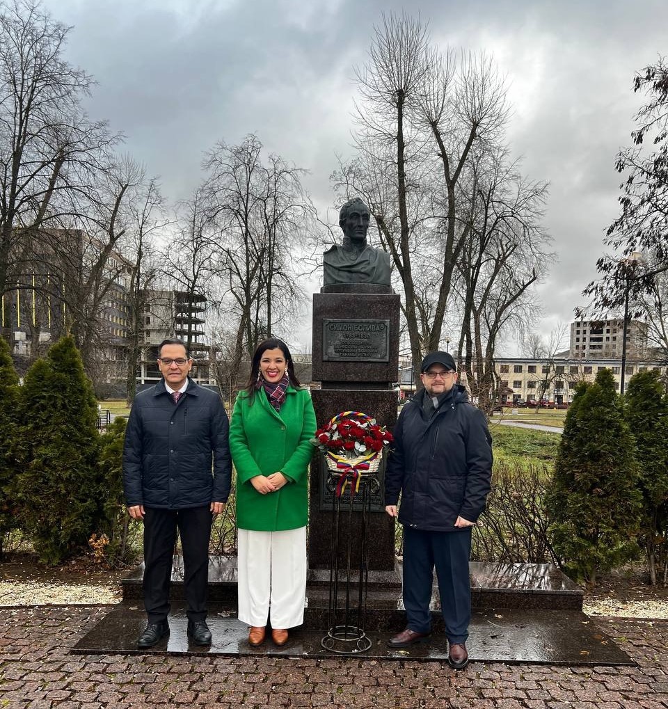 En Minsk se conmemoró la vida y el legado del Libertador Simón Bolívar