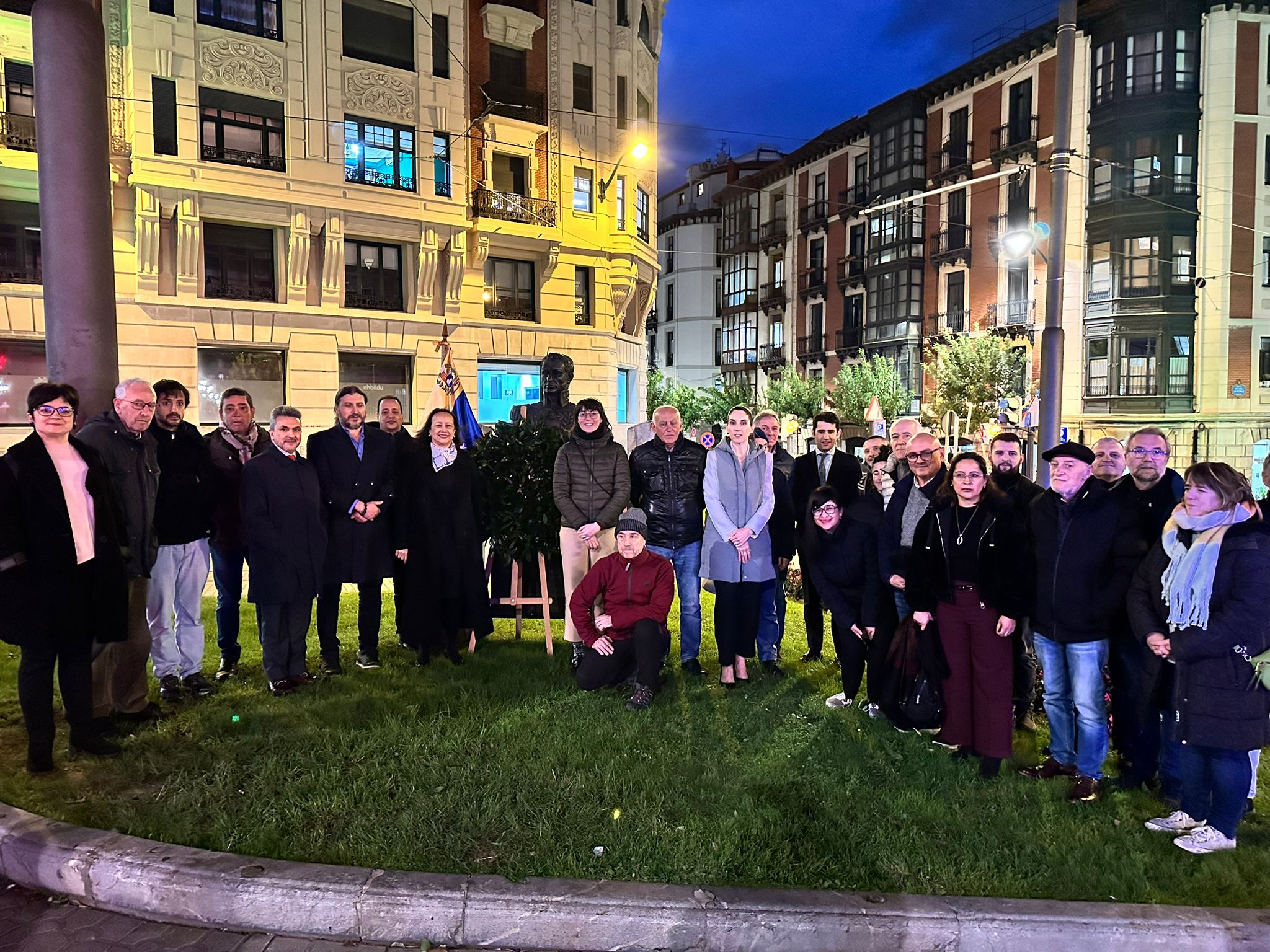 Conmemoran en Bilbao el 194° aniversario del fallecimiento del Libertador 