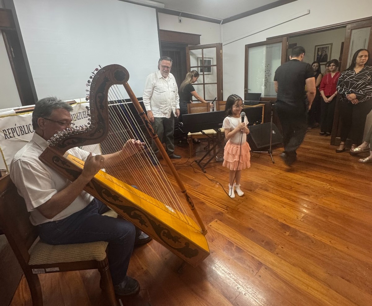 Concierto Navideño de Fin de Año en Embajada de Venezuela en Paraguay