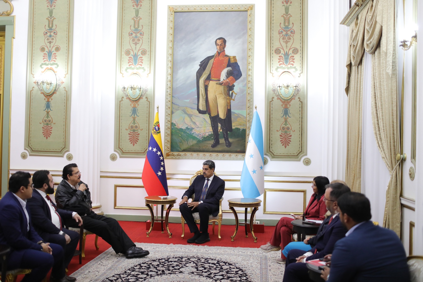 Presidente Maduro destaca alianza revolucionaria con Honduras