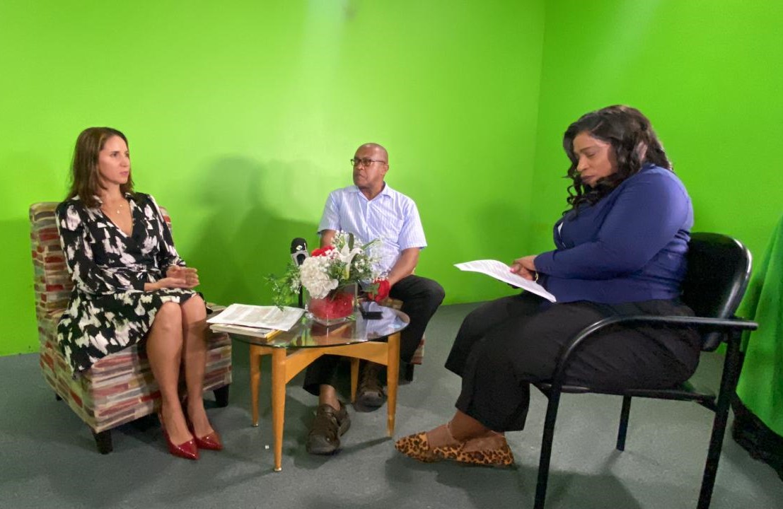 Embajadores informan en Santa Lucía sobre juramentación del Presidente Maduro