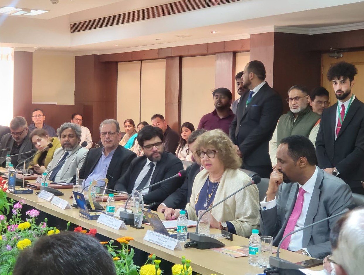 Embajadora en India conversa con estudiantes de Universidad Jamia Millia Islamia