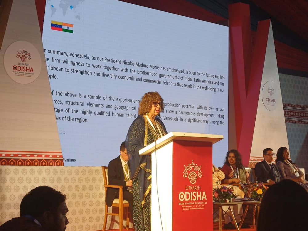 Embajadora de Venezuela en la India participa en “Make in Odisha Conclave 2025”