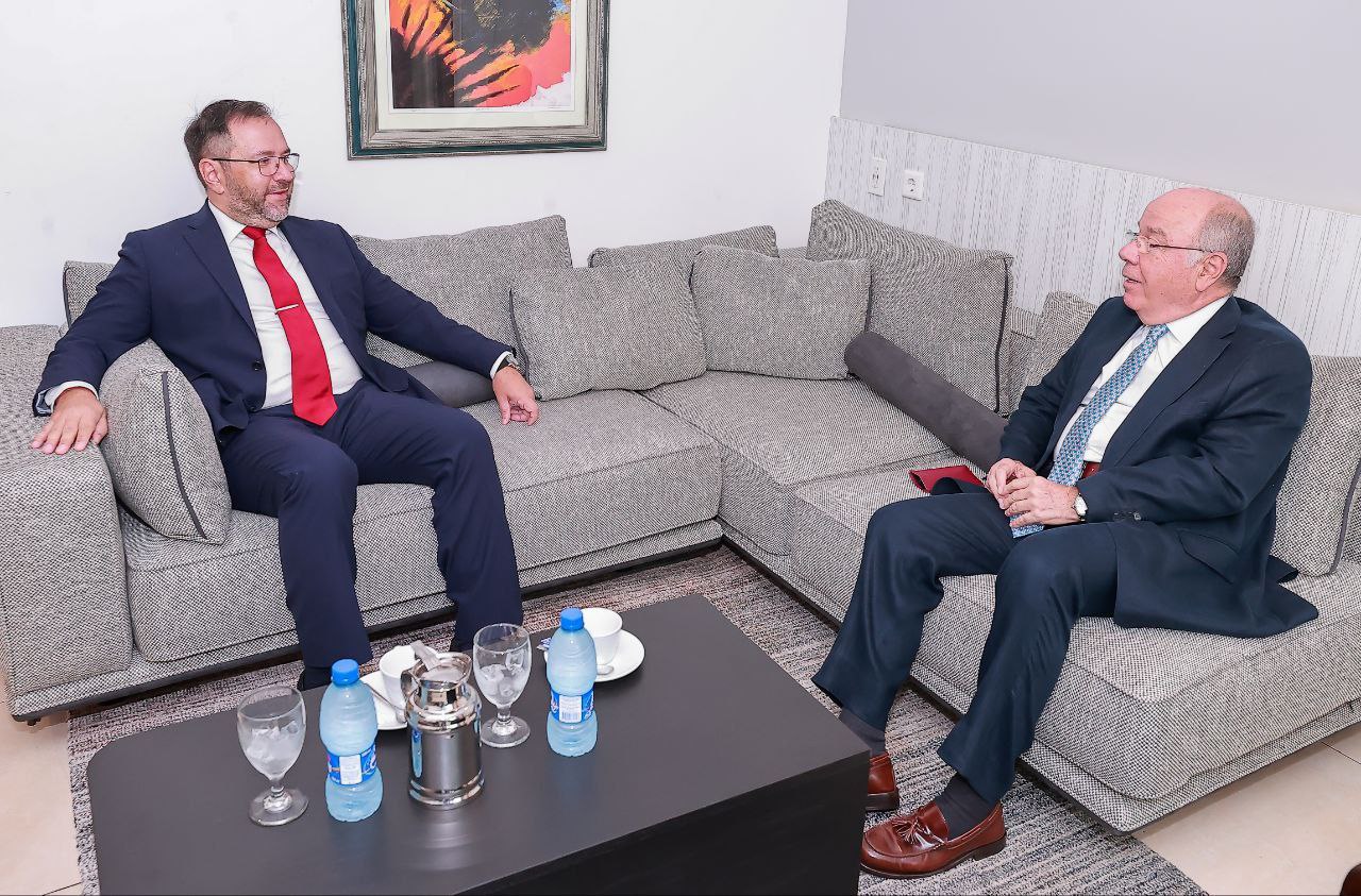 Cancilleres de Venezuela y Brasil reafirman lazos de amistad y respeto mutuo