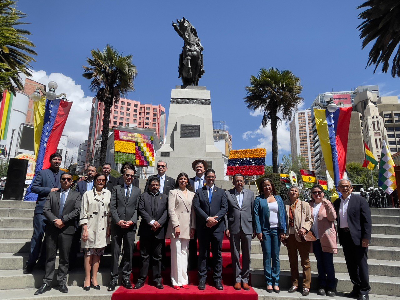Conmemoran en Bolivia 230 años del nacimiento del Gran Mariscal Sucre