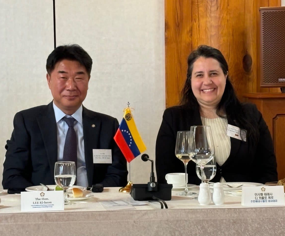 Venezuela presente en reunión con Orador Principal de Asamblea Nacional en Seúl