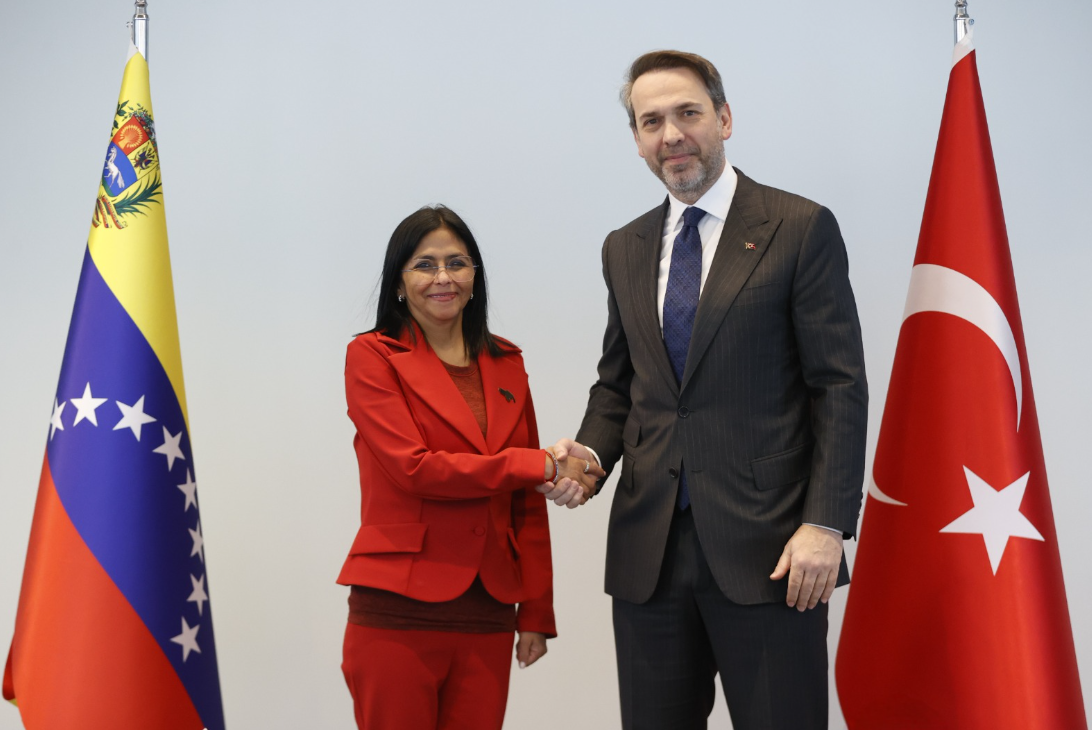 Venezuela y Türkiye establecen alianza energética para el futuro