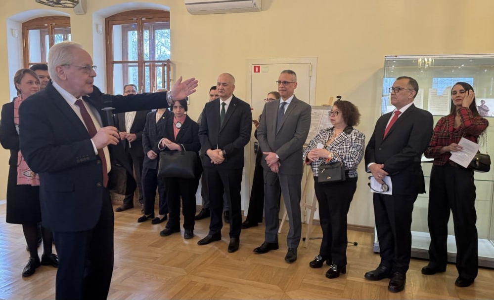 Embajador en Rusia participa en celebración del Día del Diplomático