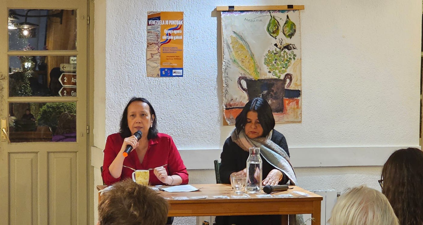 Charla sobre la actualidad venezolana en Artea