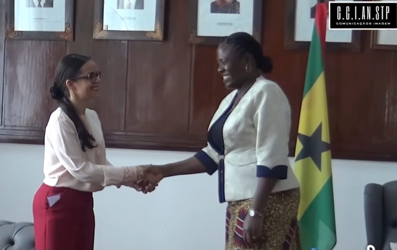 Embajadora se reúne con Presidenta de Asamblea Nacional de Santo Tomé y Príncipe