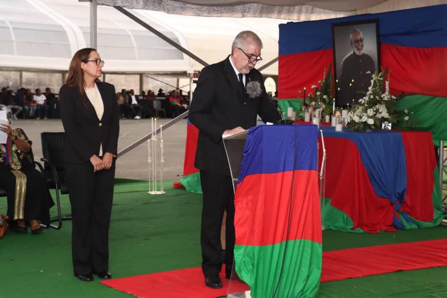 Venezuela rinde honores a Sam Nujoma, Padre Fundador de Namibia