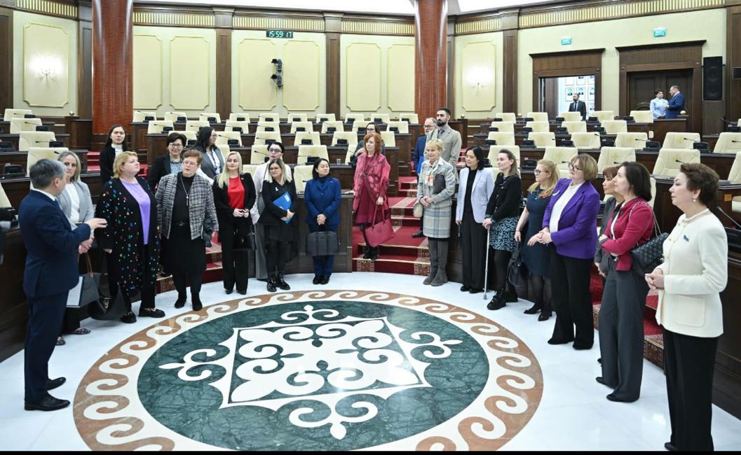 Venezuela acude a discusión de agenda de género con parlamentarias de Kazajistán