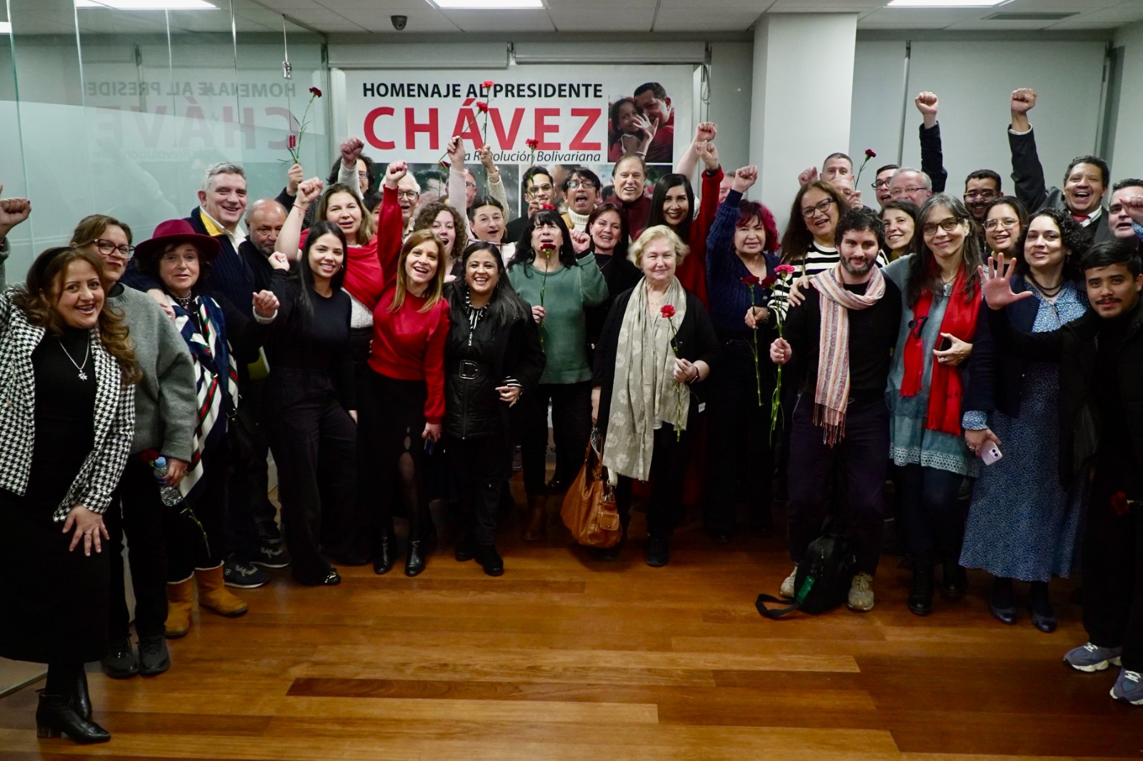 Conmemoran en Madrid 12 años de la partida física del Comandante Chávez
