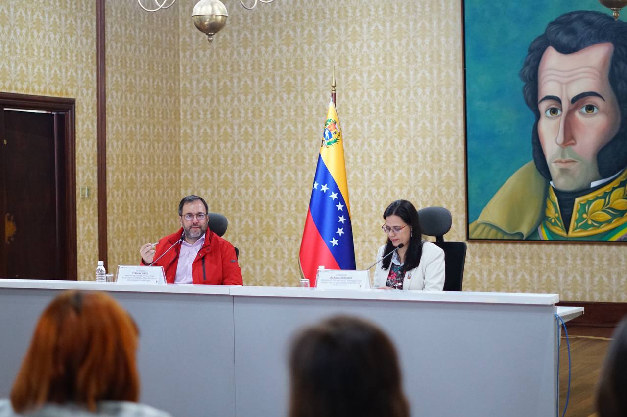 ISB creará Consejo Articulador de Movimientos Sociales y Comunas
