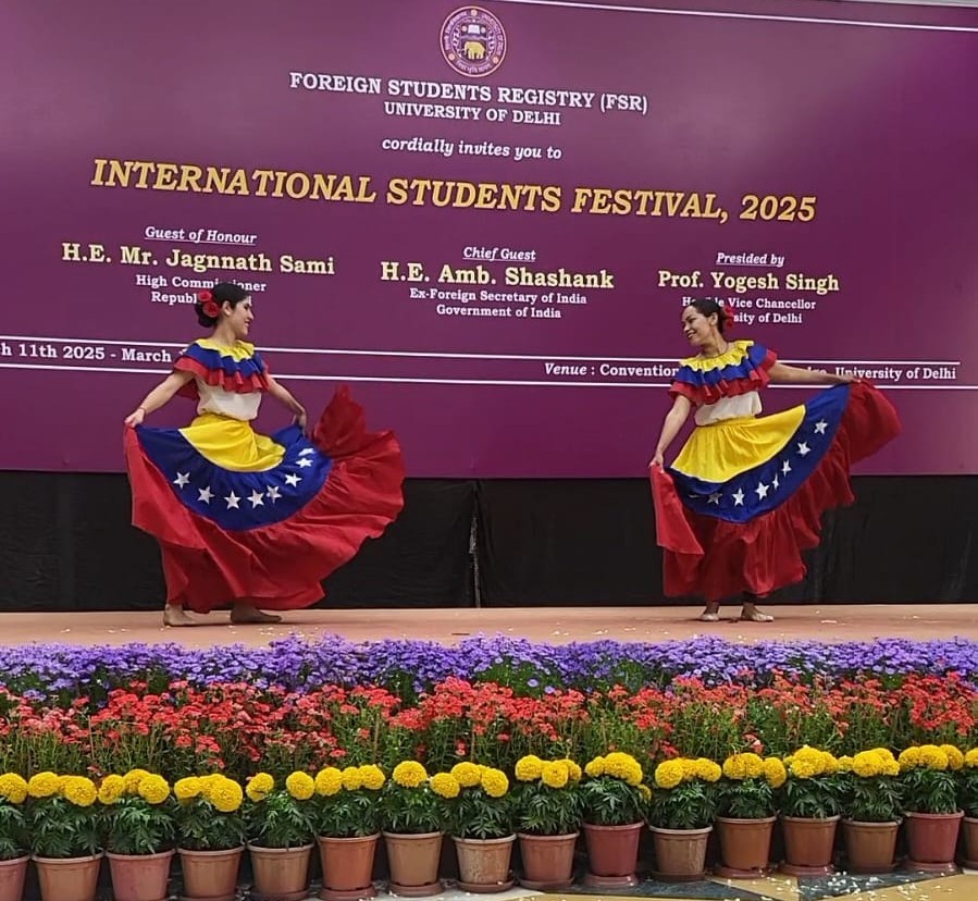 Venezuela presente en Festival Internacional de Estudiantes en la India
