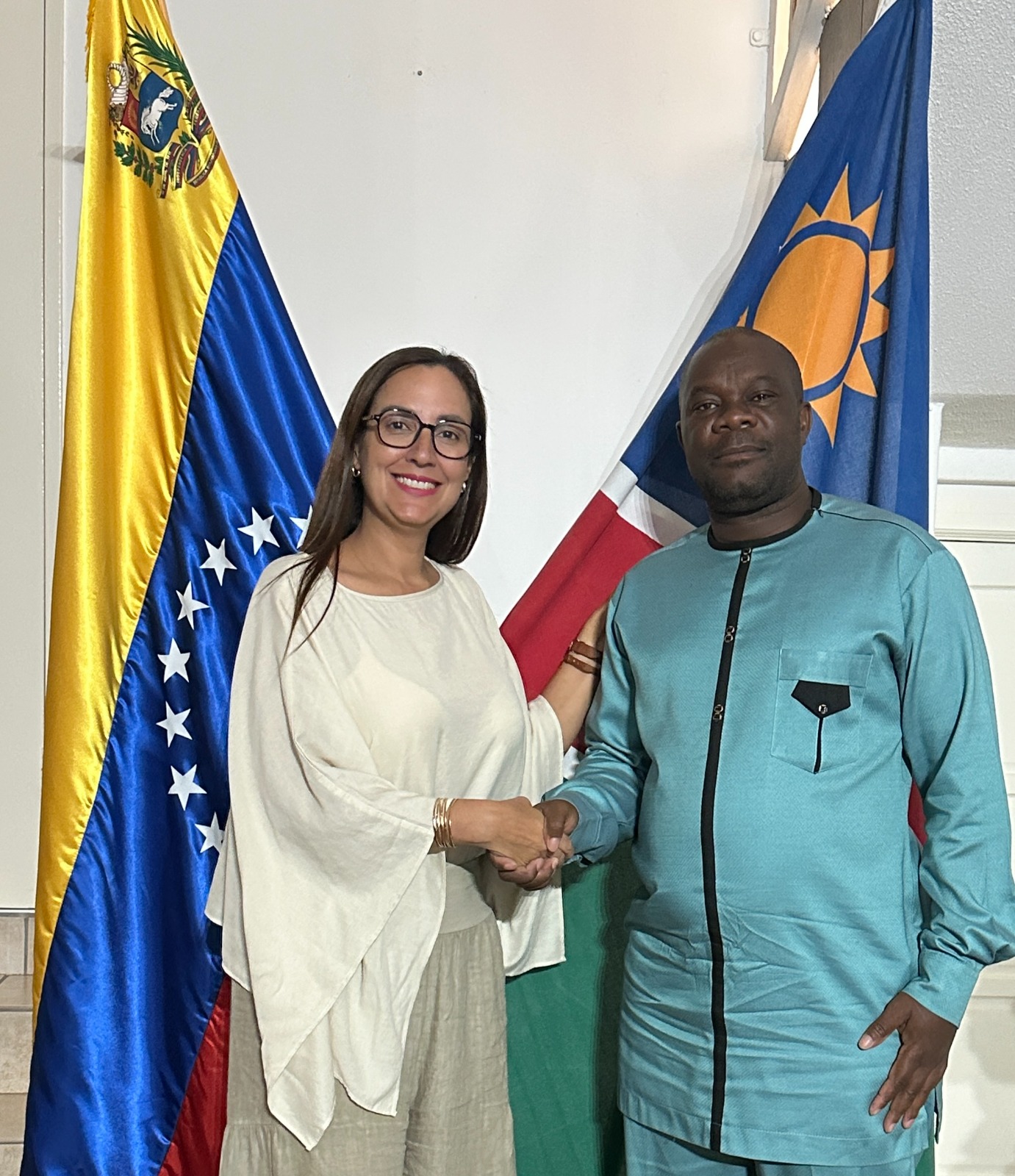 Liga Juvenil de la SWAPO manifiesta apoyo absoluto a la Revolución Bolivariana